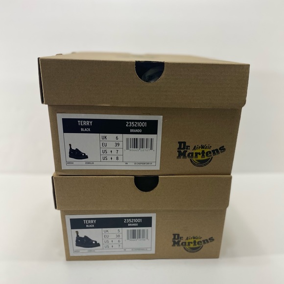 NEW DR MARTENS TERRY LEATHER STRAP SANDALS - Picture 15 of 15